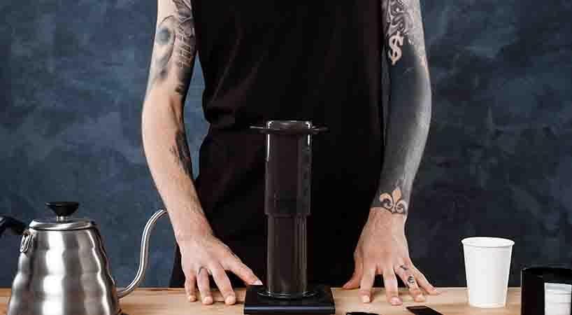 5 Reasons you need an AeroPress - Something's Brewing