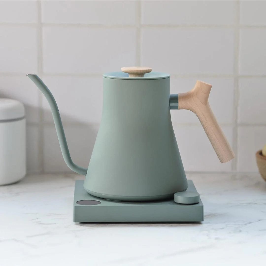 Fellow Accessories Fellow Stagg EKG Electric Kettle / Smoke Green  / Maple Handle / 900ml